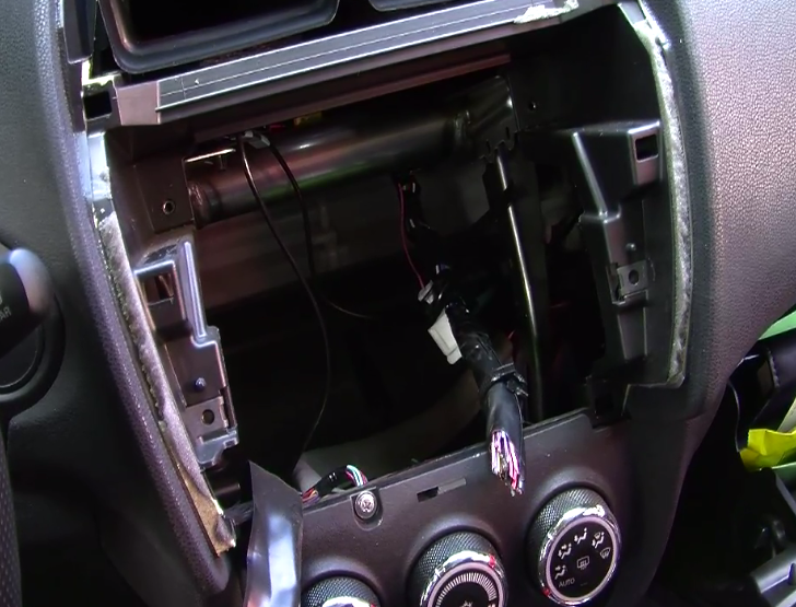 “Ils avaient pour mission de voler tout le matériel” – Mohamed Moindjie (vidéo)