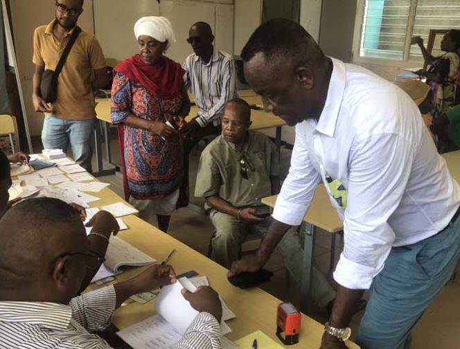 Un premier tour où les divisions au sein des partis auront couté cher