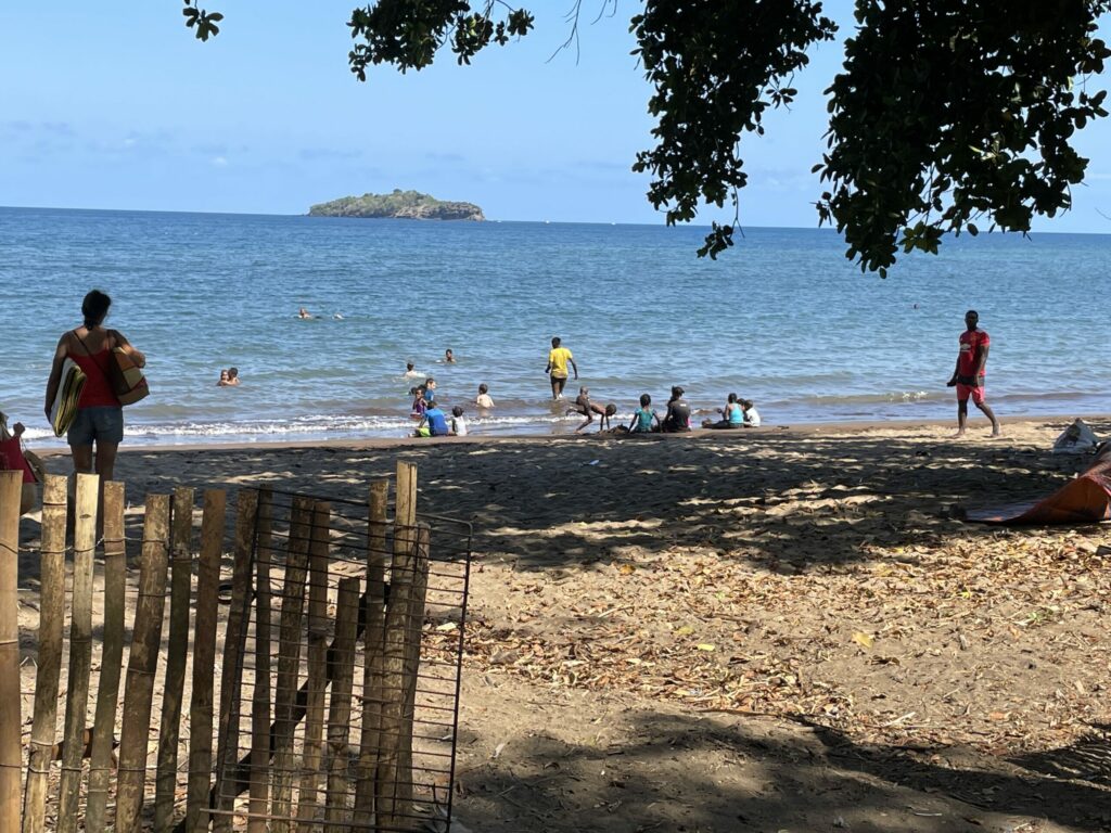 musicale plage scaled 1