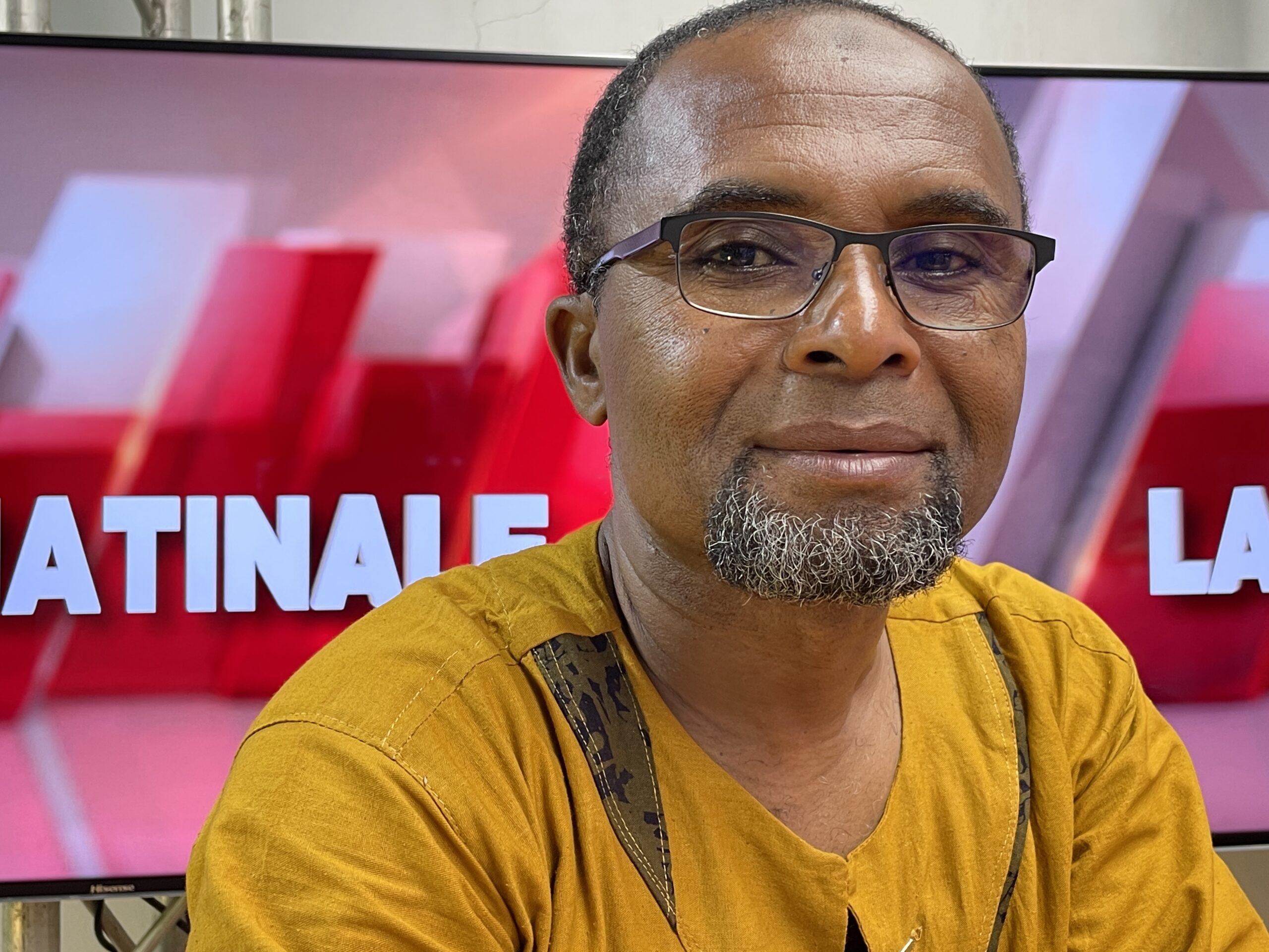 Ousseni Balahachi met les pieds dans le plat, il rappelle le combat des anciens pour Mayotte française