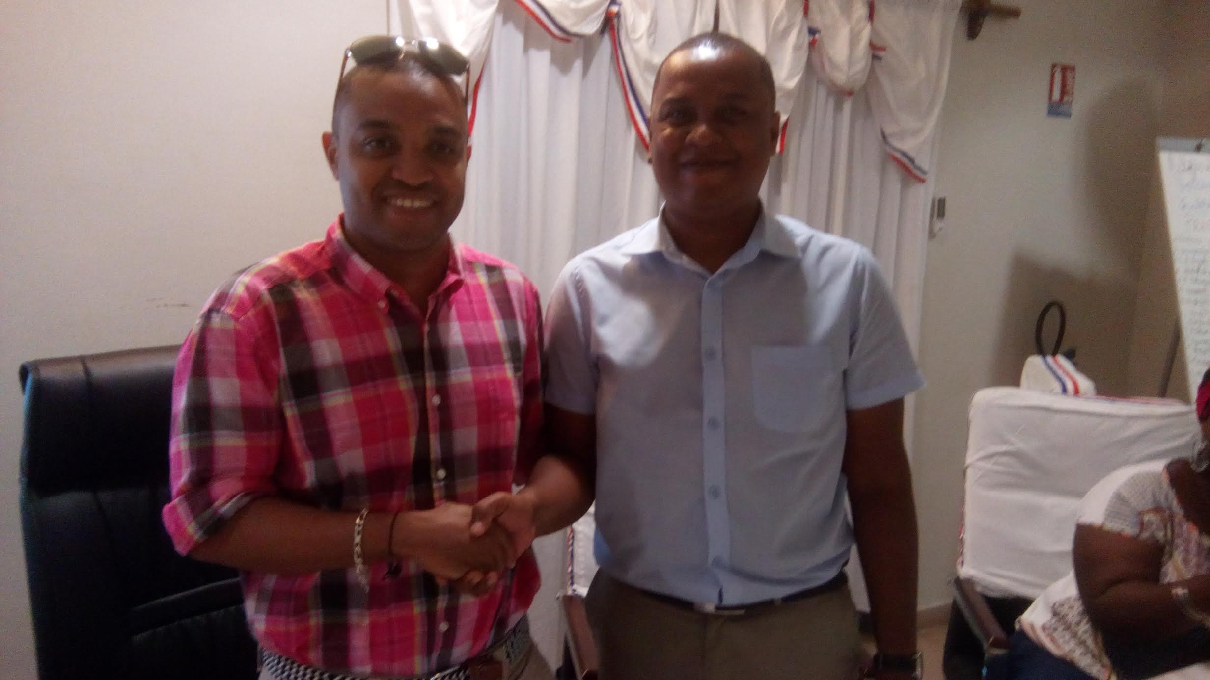 L’association OUVOIMOJA WA MOMOJOU à un nouveau bureau