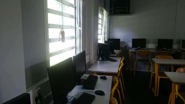 Une pluie de cailloux sur Agora Market