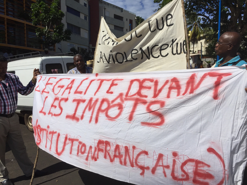 Inégalité devant l’impôt (photos+vidéo)