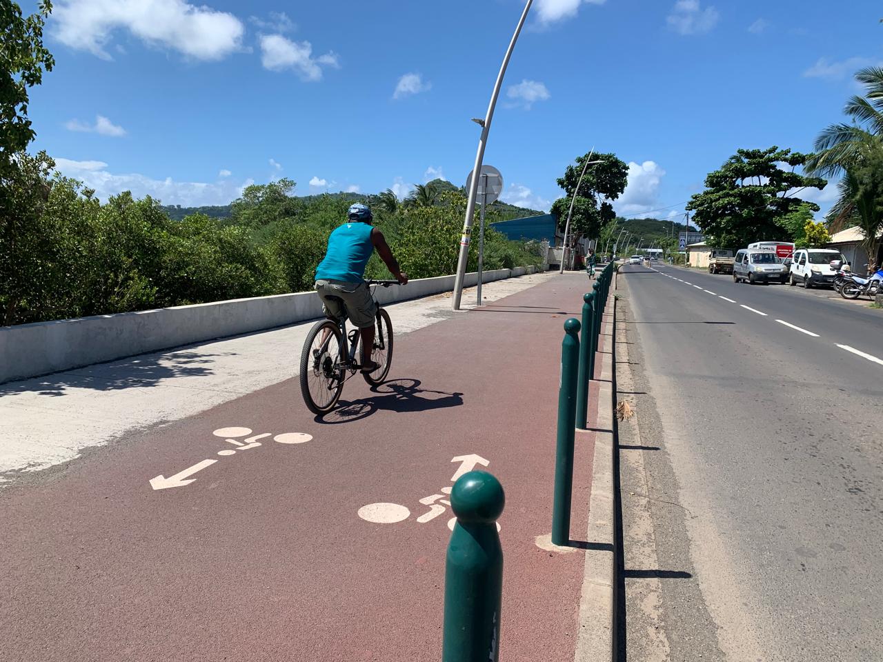 La mobilité douce se développe en Petite-Terre