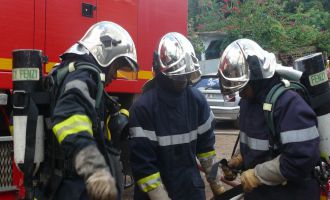 Incendie à Kaweni dans l’entrepôt de stockage de matériaux de Cananga