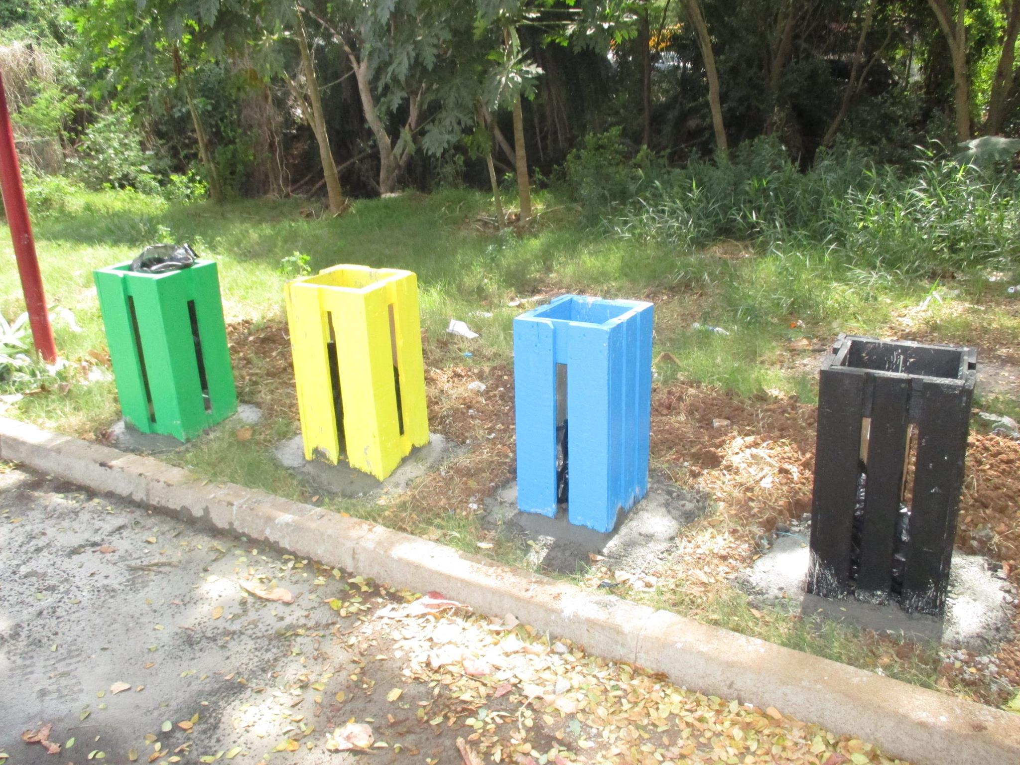 De nouvelles poubelles font leur apparition