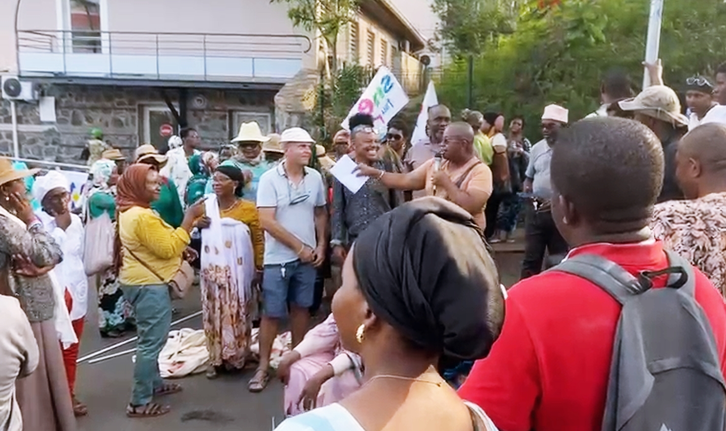 Les organisations syndicales ressortent satisfaites de leur rencontre avec la ministre de l’Éducation nationale