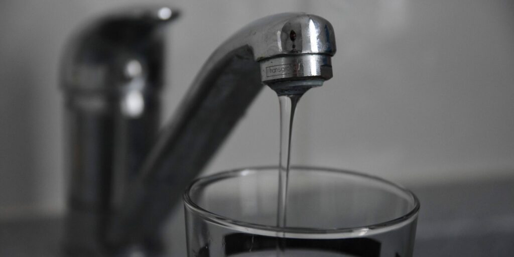 robinet eau. scaled 1