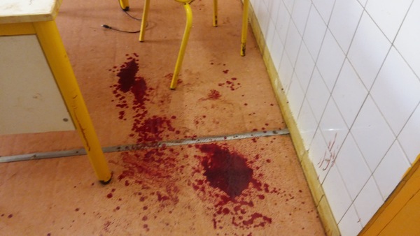 Règlement de comptes dans une salle de cours à Chiconi