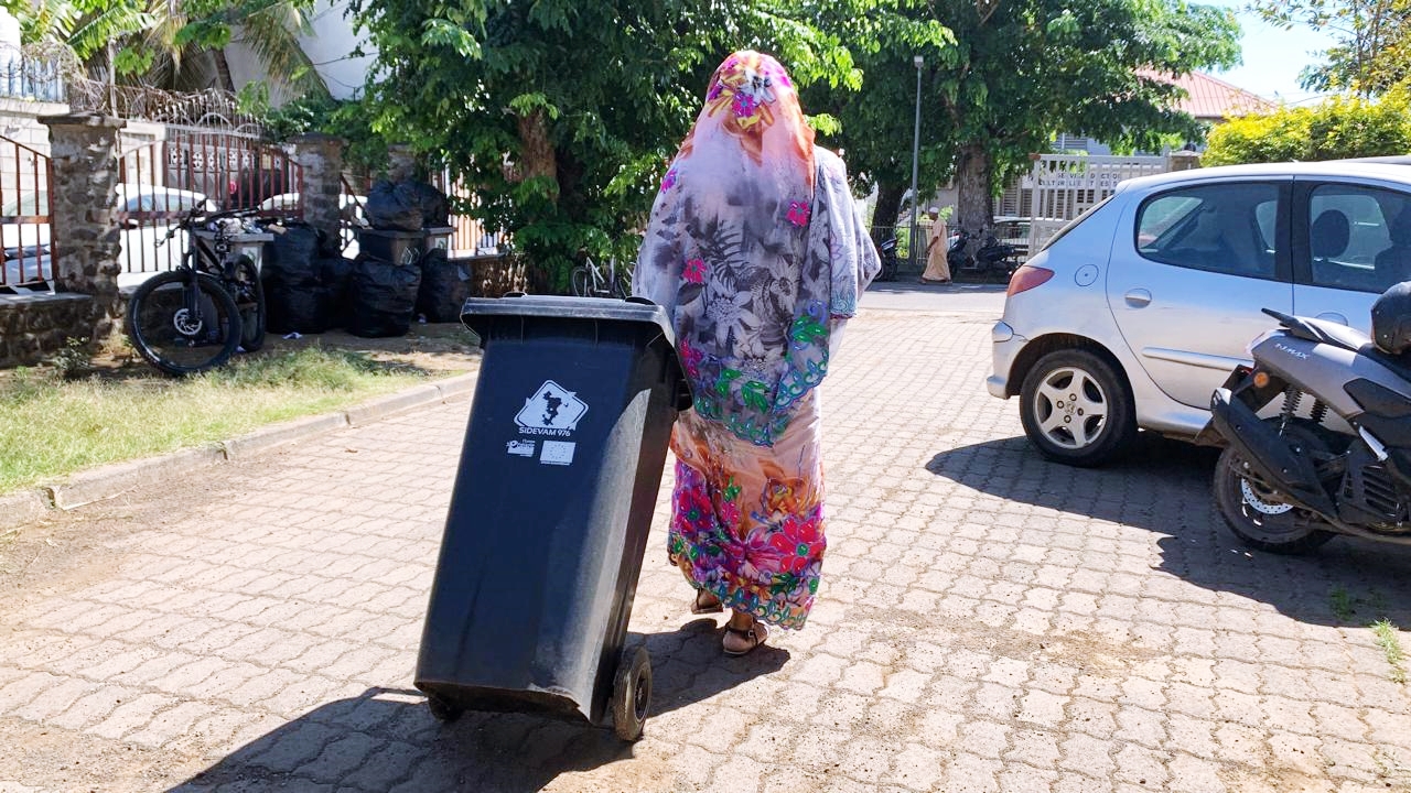 Le SIDEVAM976 achète pour 7 millions d’euros de bacs