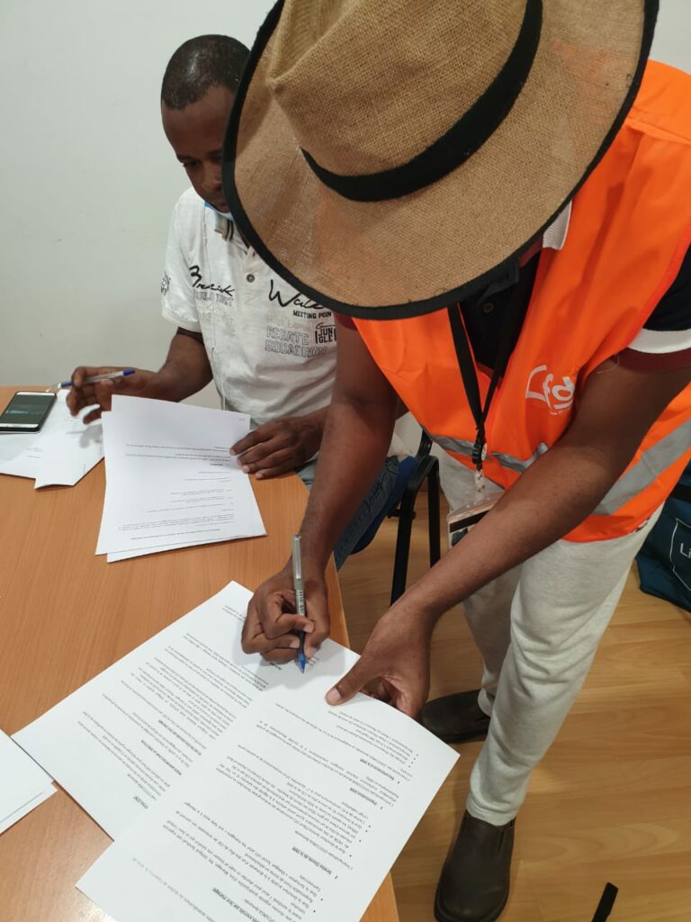 signature accord SMR 1