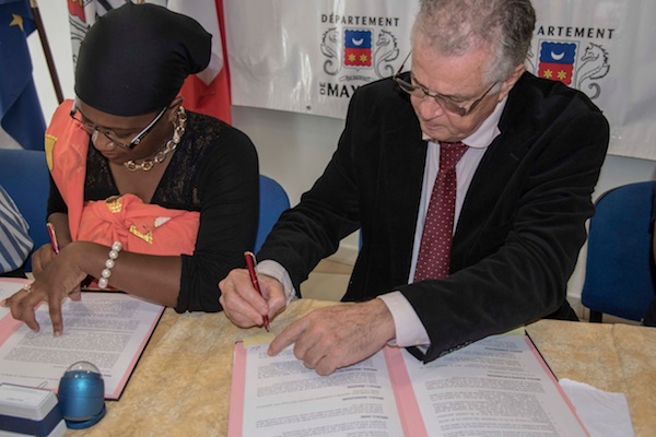 Signature d’une convention de partenariat entre le CD et le CBNM