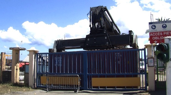 Le port de Longoni débloqué