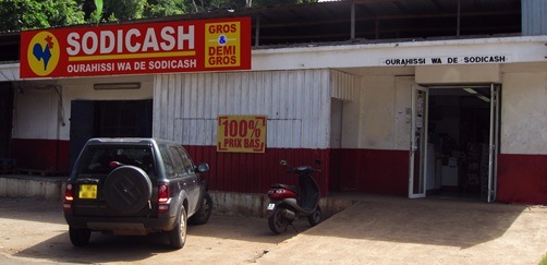 Une personne emportée par les eaux à Chiconi