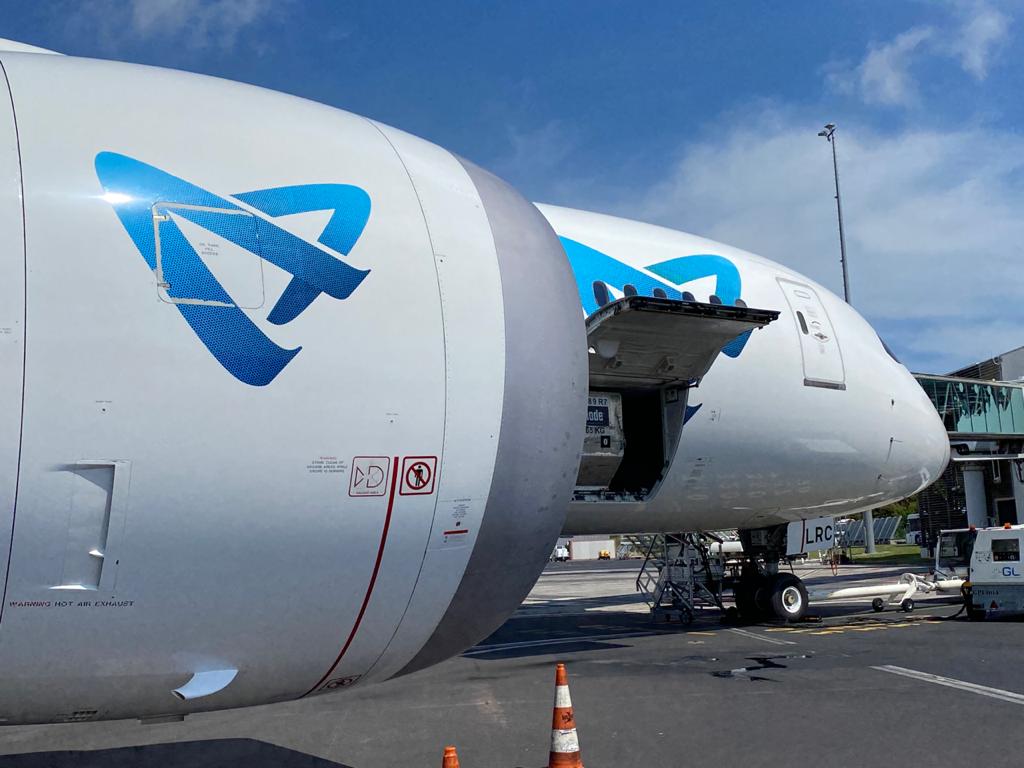 Les passagers d’un vol Air Austral coincé à l’aéroport de Nairobi