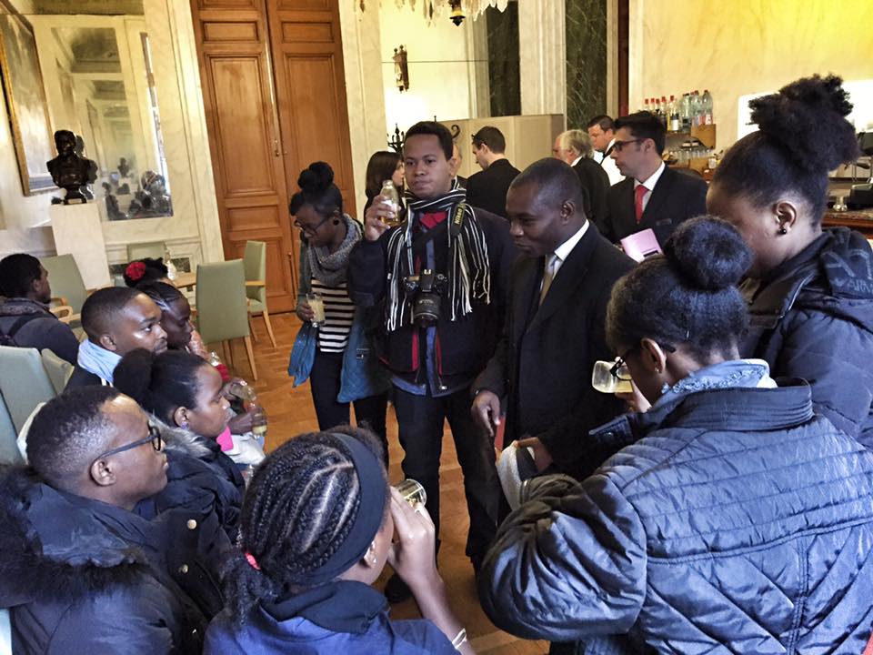 Des étudiants mahorais au Sénat
