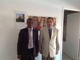 Le sénateur Thani rencontre Frédéric Veau