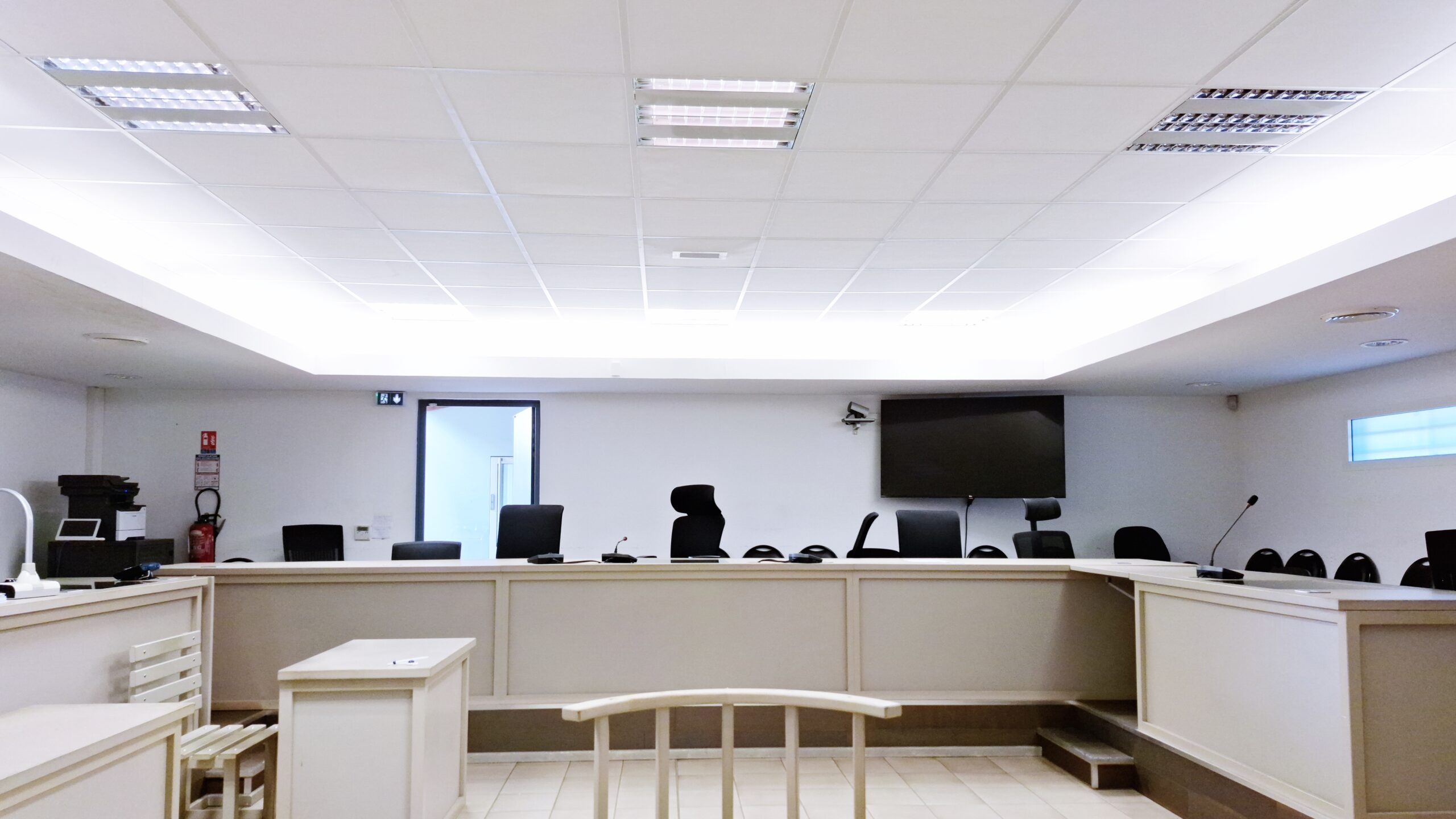 Marchands de sommeil : un couple condamné à 7 mois de prison avec sursis