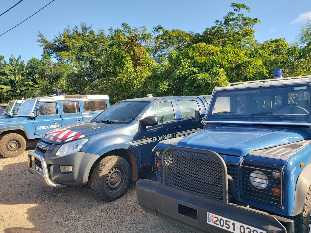 Violence en Petite Terre : le Préfet et les maires des 2 communes réagissent