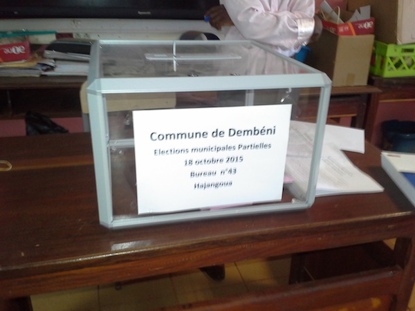 Dembéni : forte affluence dans les bureaux de vote