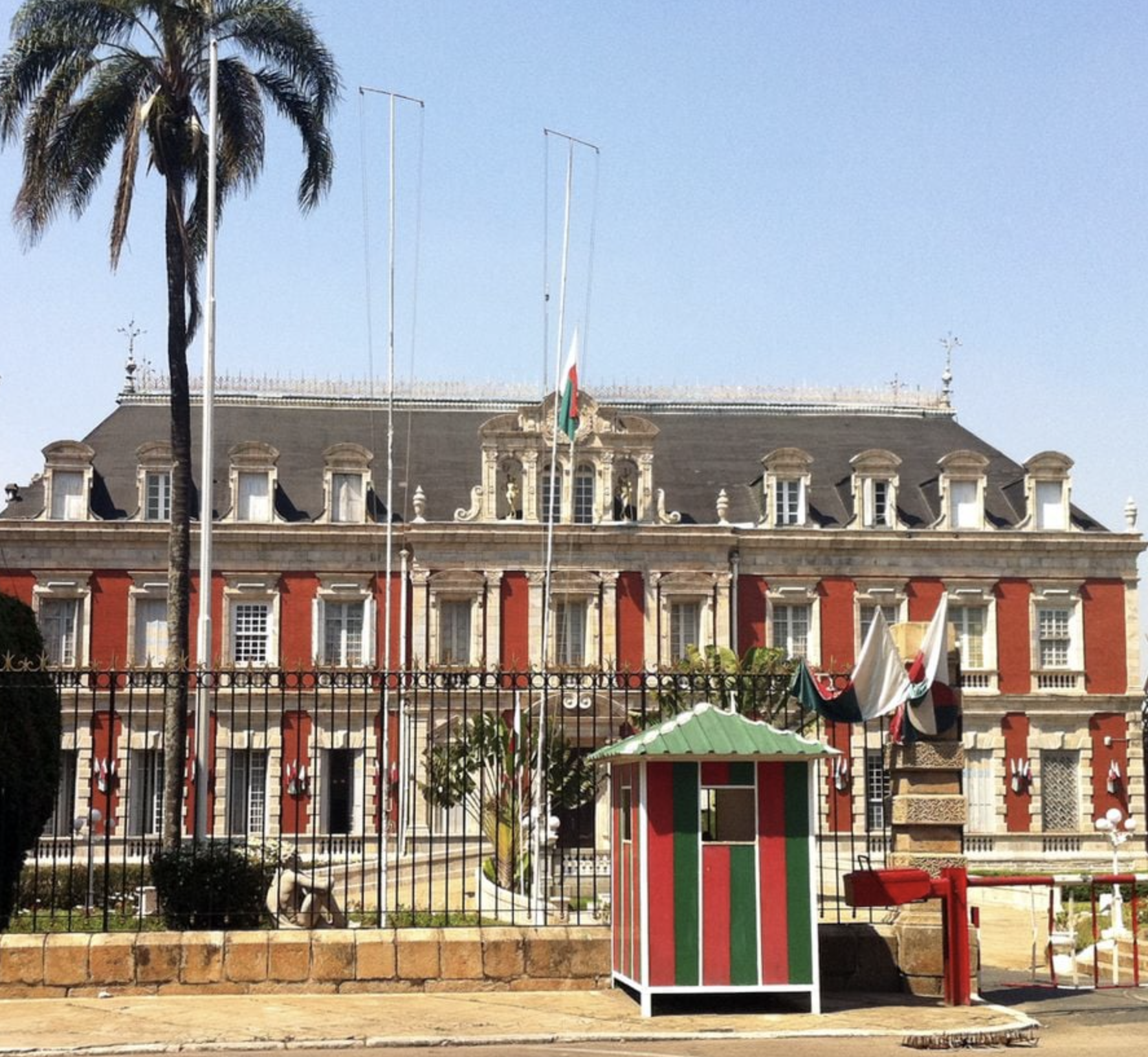 Madagascar : armée divisée et rumeurs persistantes de coup d’état