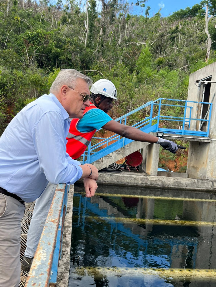 Usine d’Ourovéni : 7 jours de travaux au lieu de 20, Le préfet de Mayotte s’est rendu sur place pour saluer les équipes