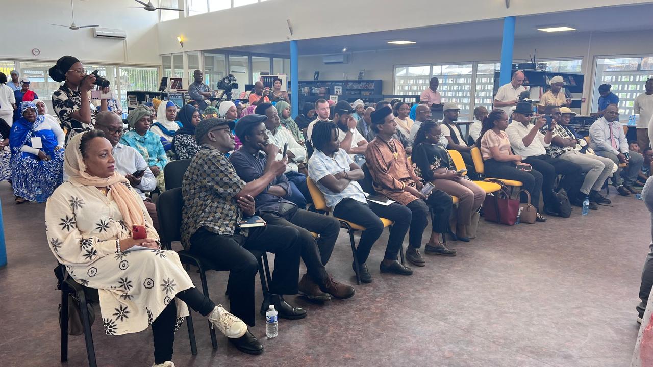 La 4ᵉ édition du Salon du Livre de Mayotte a ouvert ses portes (vidéo)