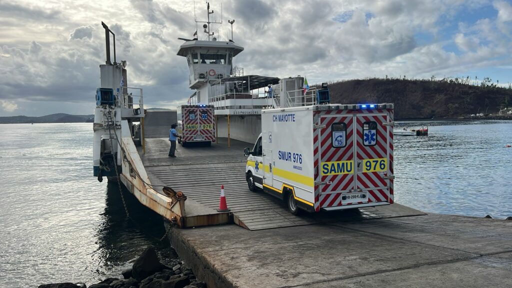 barge vehicules urgence