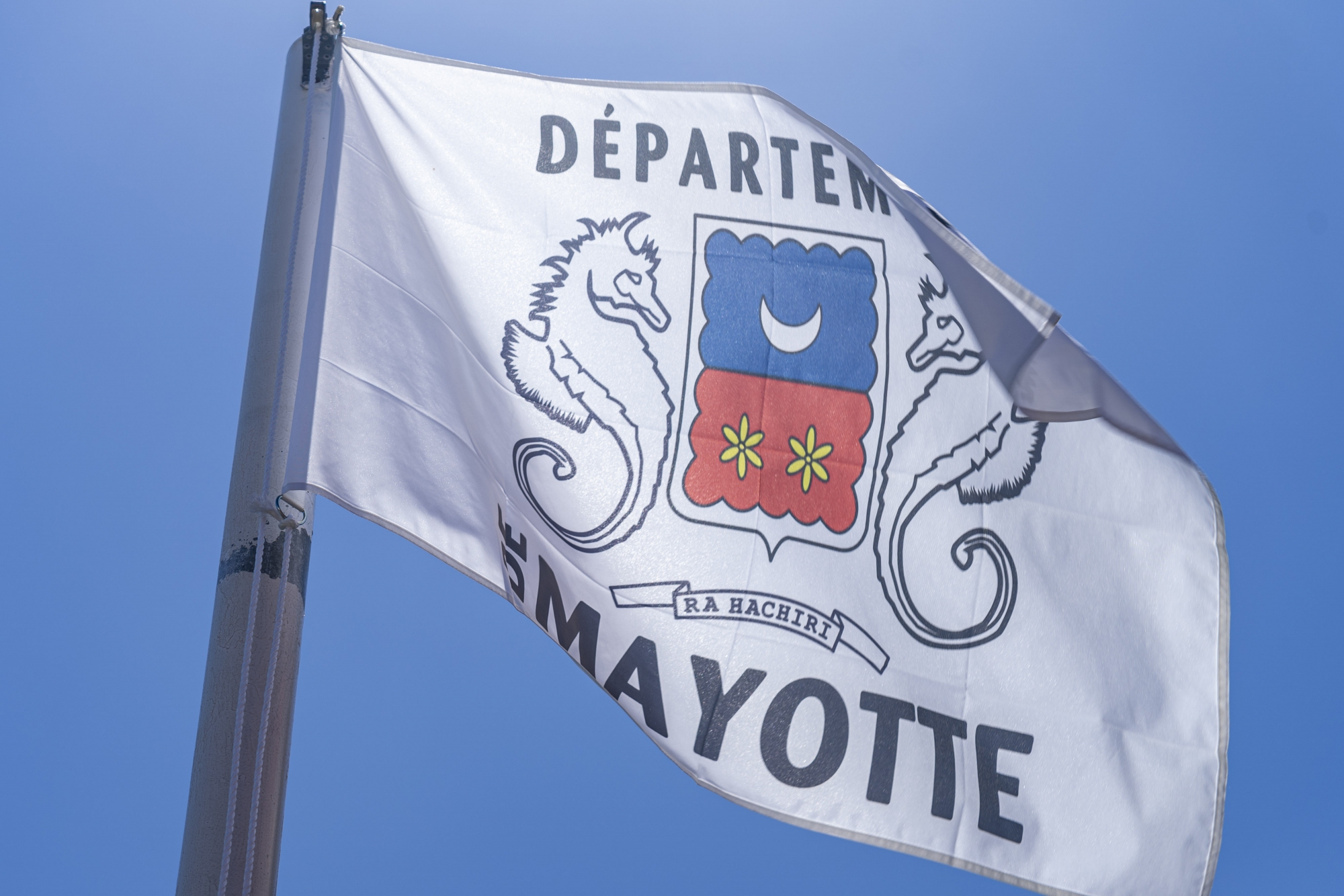 Mayotte devient officiellement un Département-Région