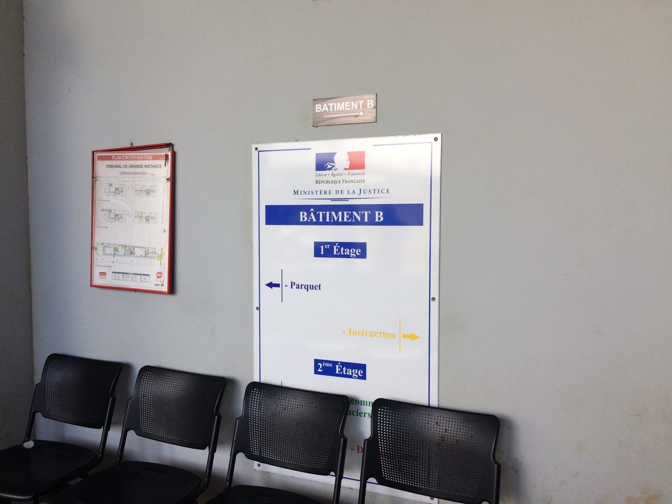 Un vaste réseau de proxénétisme démantelé à Mayotte