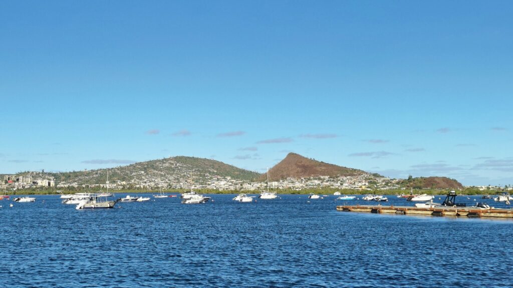 petite terre port de plaisance scaled 1