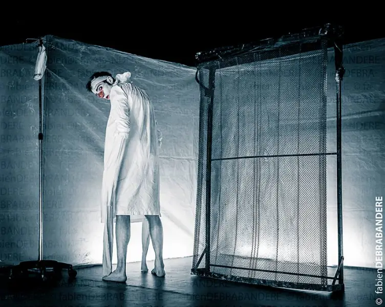 Spectacle : “Le Délirium du Papillon” au Pôle Culturel de Chirongui