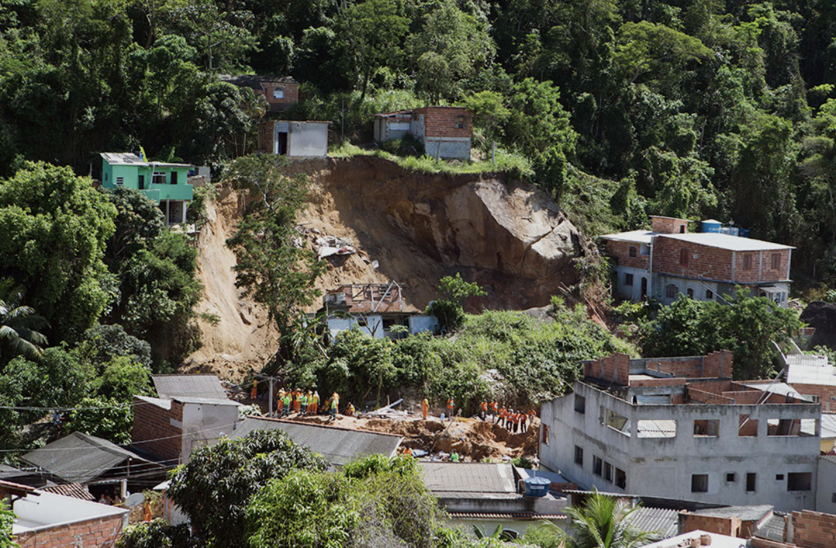 Glissement meurtrier à Tahiti : la Polynésie endeuillée