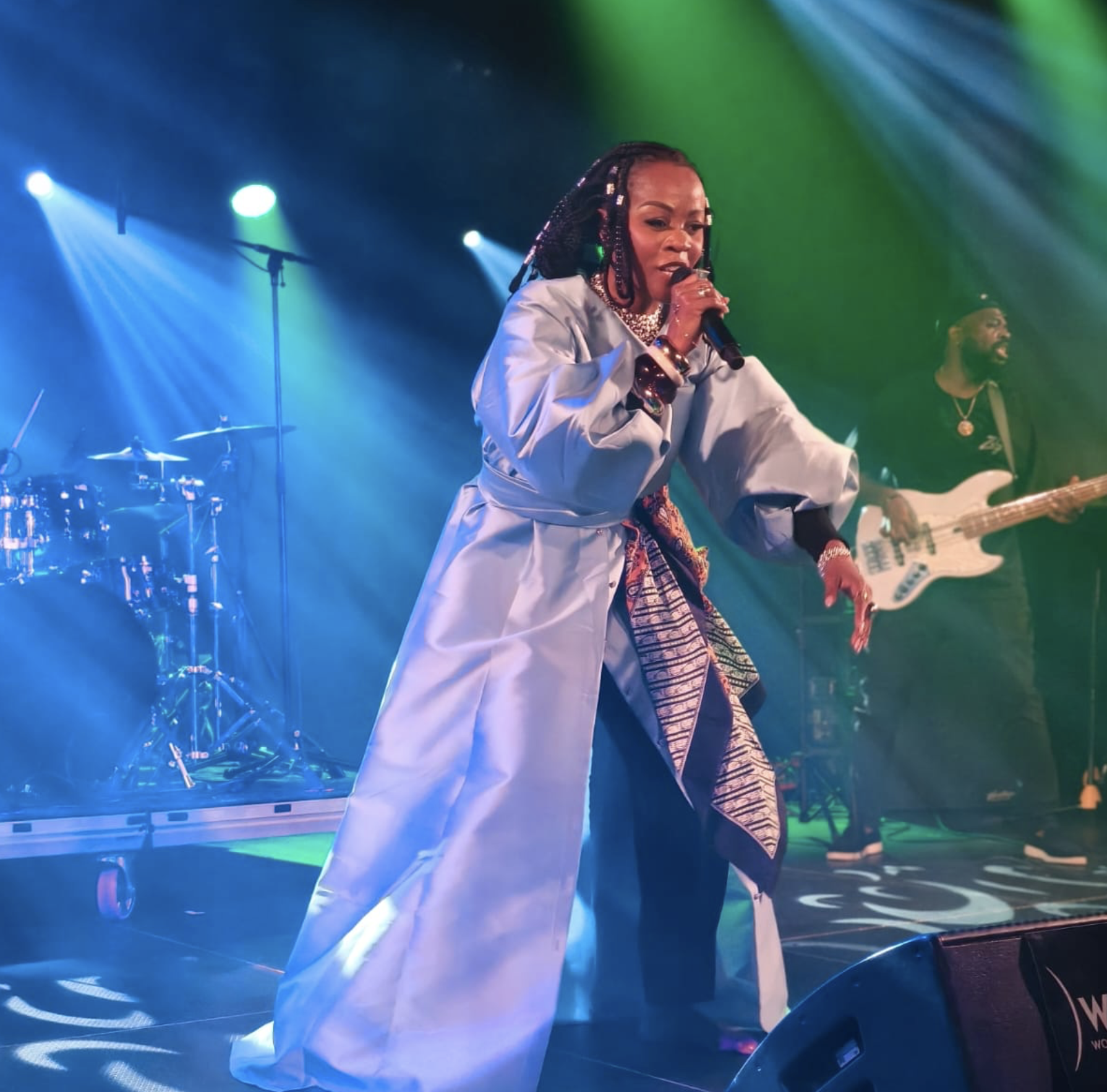 Zily conquiert Paris et porte Mayotte au sommet