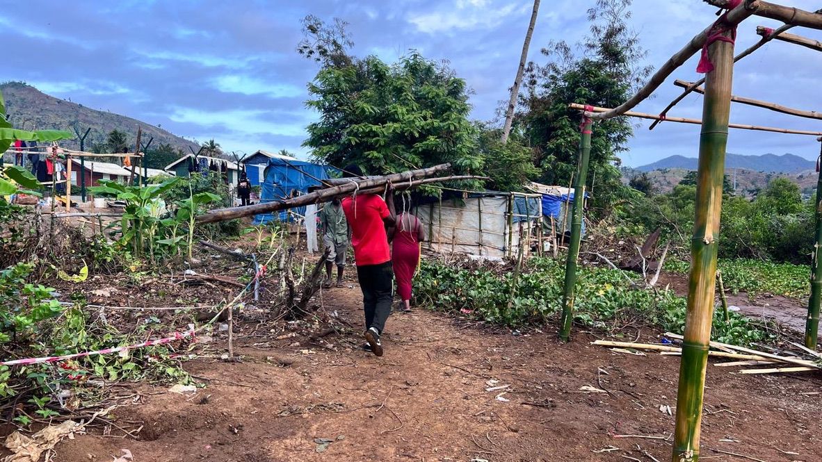 Tsoundzou en ébullition : nuit sous tension