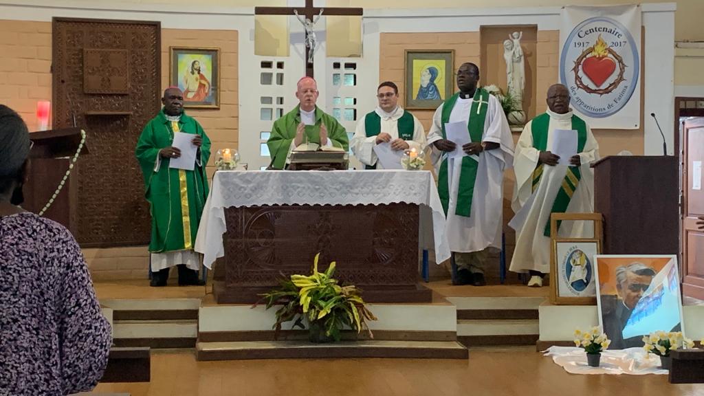 À Mamoudzou, émotion et fermeté après la profanation de l’église Notre-Dame-de-Fatima