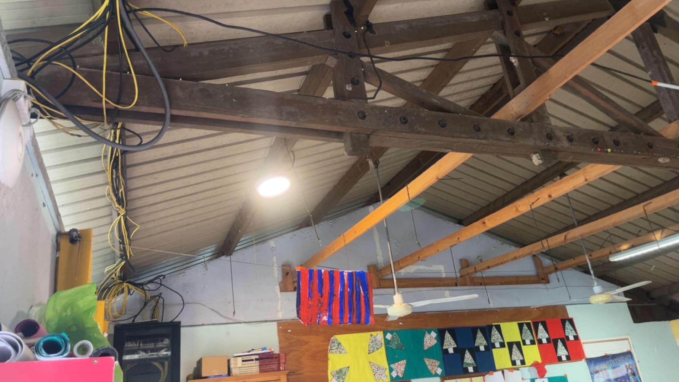 Parents de Mzouasia en alerte face à une école dégradée