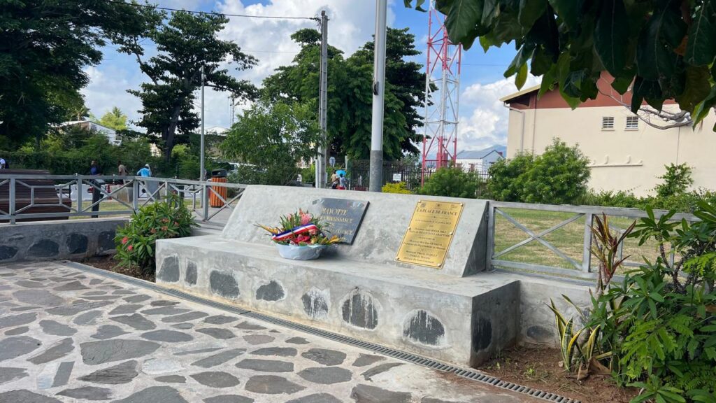 WhatsApp Image 2025 12 05 at 06.44.31