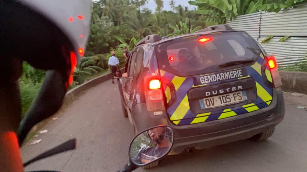 jets de pierres Combani, axe Combani Kahani, insécurité routière Mayotte, automobilistes pris pour cible, faits divers Tsingoni, intervention forces de l’ordre Mayotte, sécurité nocturne Mayotte