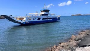 Bâtiment institutionnel du Département de Mayotte illustrant le dépôt de plainte du CD976 et de la Direction des Transports Maritimes à la suite d’accusations diffusées en ligne.