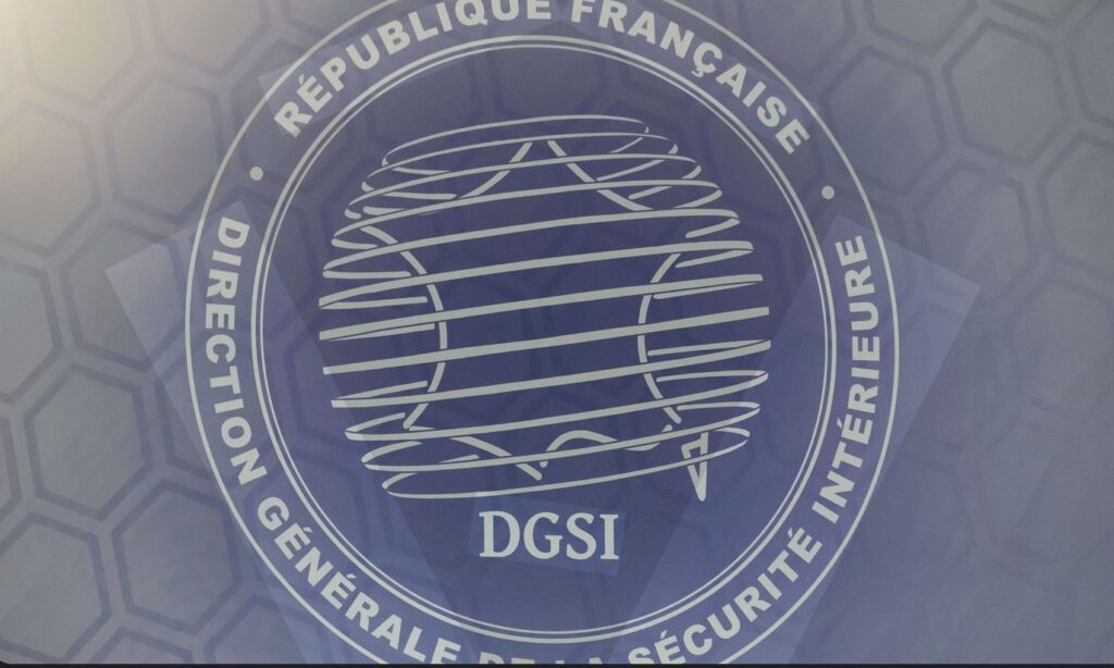 Rôle et limites des services de renseignement à Mayotte, entre sécurité nationale, ordre public et cadre légal strict.