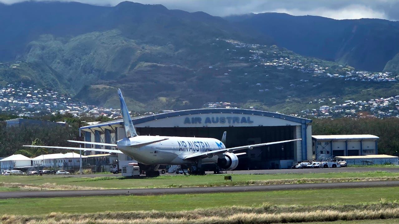 Un vol Air Austral immobilisé à Bangkok après un incident