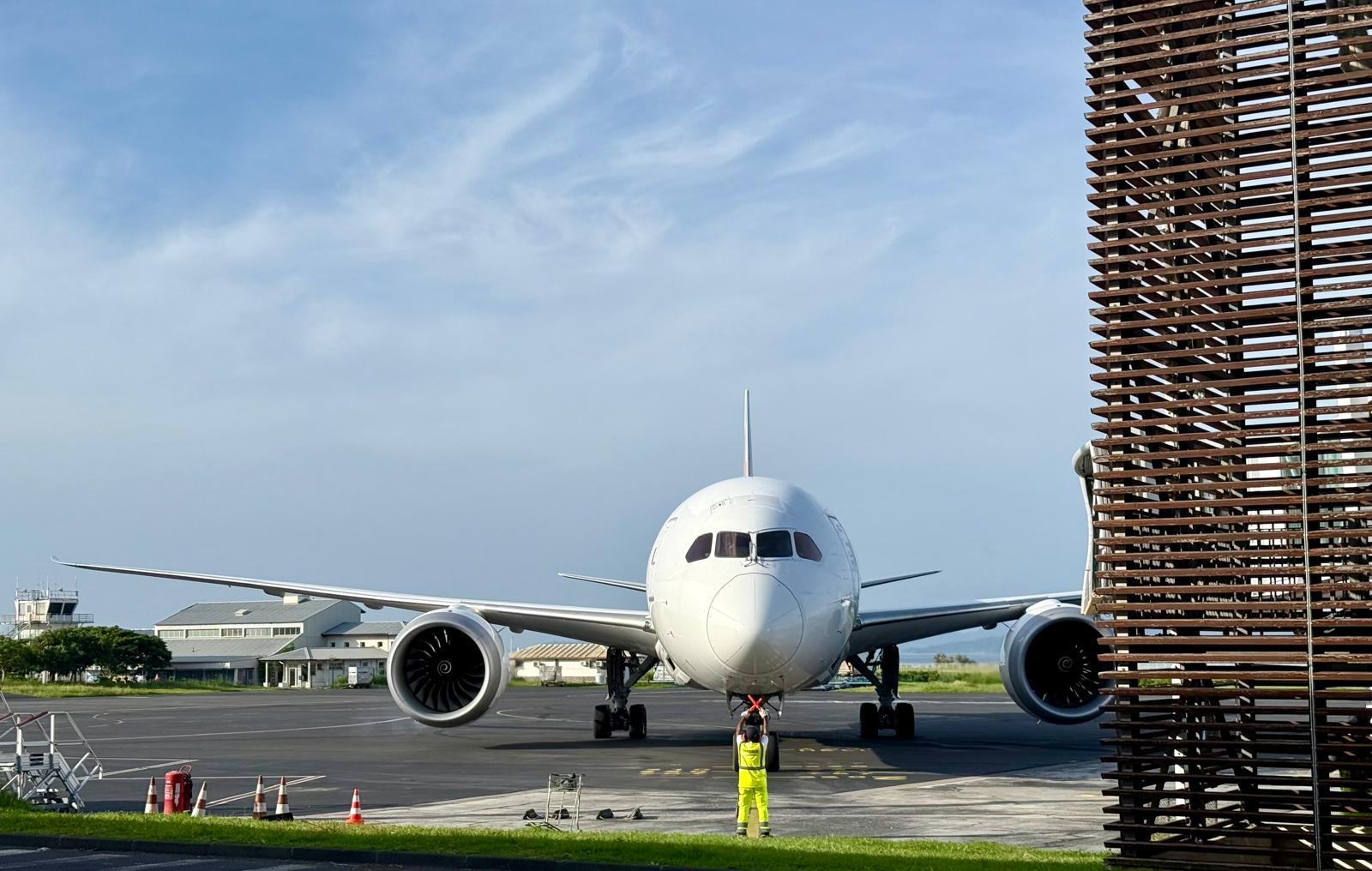 Un vol Corsair annulé, des passagers en colère