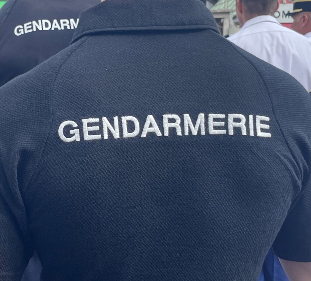 homicide Dembéni Mayotte incendie criminel famille