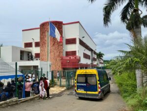 1000037778857538685206759788