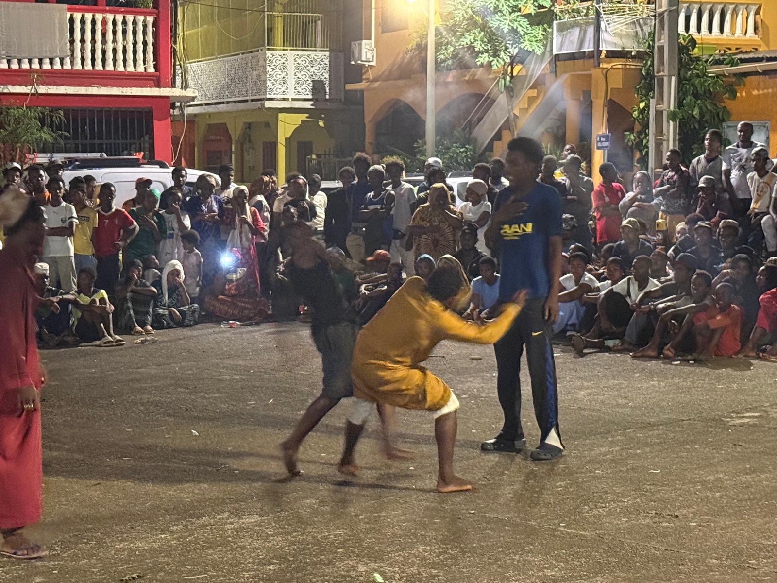 Mouringués : entre fête populaire et tensions récurrentes