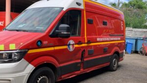 accident voiture moto Tsimkoura Mayotte fuite conducteur moto nuit accident