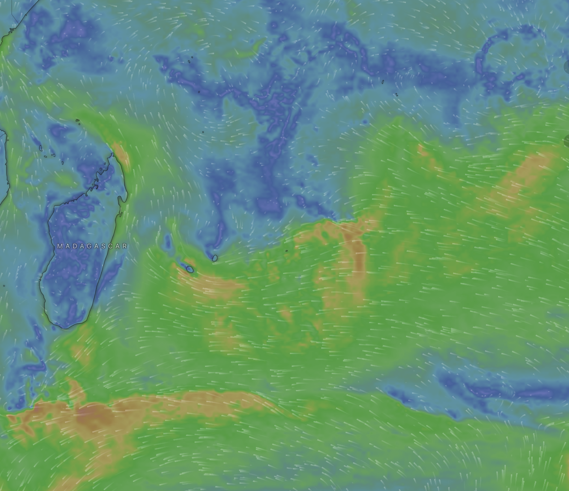 Un risque cyclonique encore surveillé par les autorités