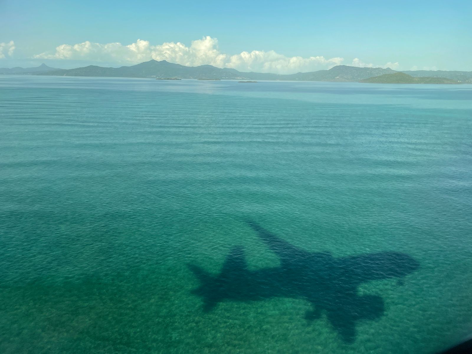 Billets d’avion : une mission contre la vie chère