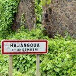 Un bus du CHM caillassé à Hajangoua